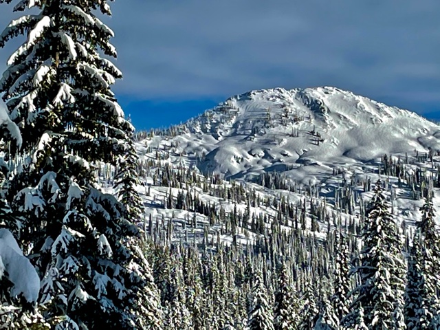 Slab Butte's West Face wind effect from the road on the way back to the trailhead