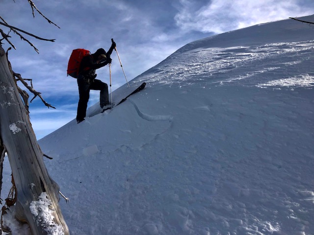 Small wind slabs were forming from SW winds